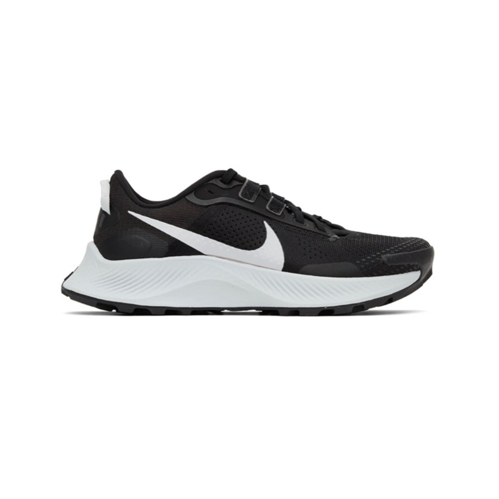 NIKE Pegasus Trail 3